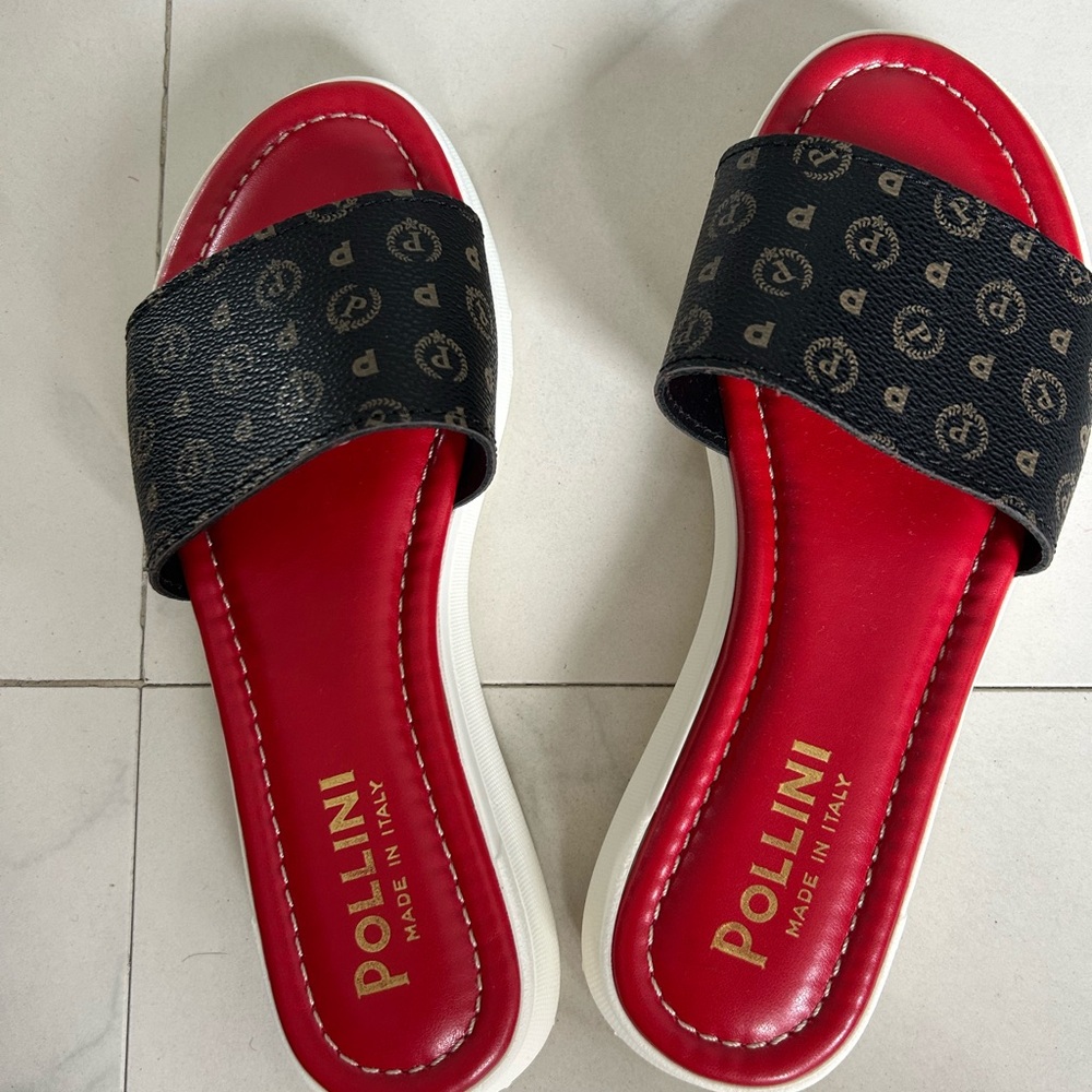 Pollini slides, never worn, bought in Italy